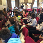 El taller se desarrolló con alumnos del Colegio Venerables en la Sala Polisón.-ECB