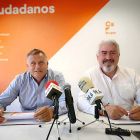 Lorenzo Rodríguez y José Ignacio Delgado, ayer, en la sede de Ciudadanos en Burgos.-ECB