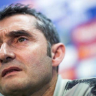 Valverde, en una rueda de prensa en la ciudad deportiva del Barça en Sant Joan Despí.-JORDI COTRINA