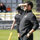 Fernando Estévez durante el choque ante el Atlético B.-SANTI OTERO