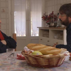 Jordi Évole, en 'Salvados', con Lucio Urtubia.-Foto: ATRESMEDIA