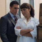 Miguel Ángel Silvestre y Paula Echevarría, en 'Velvet'.-