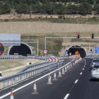 Después de la visita de la ministra se abrió al tráfico el segundo túnel de Fuentebuena.-SANTI OTERO