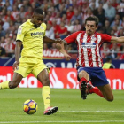 Partido entre el Villarreal y el Atlético en 2017.-EFE