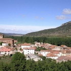 Vista de la Sierra de la Demanda y de la localidad de Fresneda de la Sierra Tirón-ECB