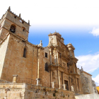 Su iglesia es una de las grandes joyas de la villa de Gumiel de Izán.-ECB