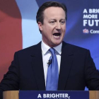 Cameron, en la presentación de su programa electoral, en Swindon, este martes.-Foto:   EFE / ANDY RAIN