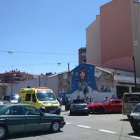 Los vehículos implicados en el choque de El Bulevar, en el cruce con la calle Bonifacio Zamora de Usabel.-ECB