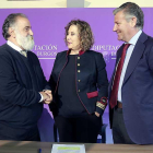 Javier Pérez Andrés, Montserrat Aparicio y José Antonio Gómez Yagüe, ayer, durante la presentación de la cita.-RAÚL G. OCHOA