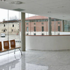 El campus de San Amaro visto desde el interior del edificio de Servicios Centrales de la Universidad de Burgos. S. OTERO