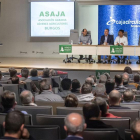 Un momento de la celebración de la asamblea de Asaja, que reunió a cientos de asociados en la capital burgalesa.-S. O.