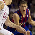 Lakovic, en un partido con el Barça.-JOAN CORTADELLAS