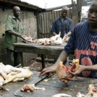 Puesto de carne en Nigeria.-Foto: AP