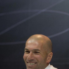 Zinedine Zidane, durante una rueda de prensa.-AP / PAUL WHITE