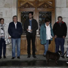 El alcalde de Alsasua y varios concejales del consistorio navarro.-EFE