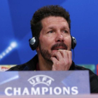 Diego Pablo Simeone, durante la rueda de prensa de este lunes en el Allianz Arena.-REUTERS / MICHAELA REHLE