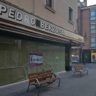 Calzados Pedro, con 120 años de historias a sus espaldas, tuvo que echar el cierre recientemente.-L.V.