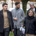 Raúl Calvo y Víctor Rodríguez ‘Viti’ llegan al juzgado con sus abogados.-SANTI OTERO