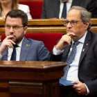 Pere Aragonès y Quim Torra, en el 'Parlament'.-EUROPA PRESS