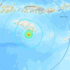 El hipocentro del movimiento telúrico fue localizado a 10 kilómetros de profundidad y a 30,3 kilómetros al suroeste de Nggongi Satu.-US GEOLOGICAL SURVEY/ EPA