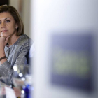 La presidenta de Castilla-La Mancha, María Dolores de Cospedal, durante su intervención en un desayuno informativo organizado en Cuenca por el diario La Tribuna, "Castilla-La Mancha avanza".-Foto: EFE