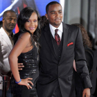 Nick Gordon y Bobbi Kristina, hija de Whitney Houston y Bobby Brown, en un estreno en agosto del 2012.-Foto: AP