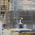 La construcción recupera 2.300 ocupados en el último año y ya suma 14.100 activos.-ISRAEL L. MURILLO