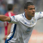 Aridane celebra un gol con el Tenerife-
