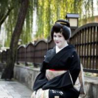 Fiona Graham, vestida de Geisha.-Foto: © Sayuki