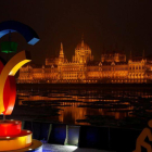 El parlamento húngaro y la imagen de los Juegos del 2024.-LASZLO BALOGH / REUTERS