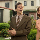 Jesse Eisenberg y Kristen Stewart, en una imagen de 'Café Society'.-LIONSGATE