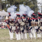 Un grupo de soldados durante la recreación histórica que tuvo lugar en el Castillo este fin de semana.-SANTI OTERO