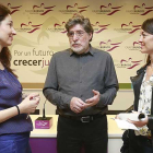 Hernando, Mayoral y Robles. momentos antes de la presentación de la gala.-RAÚL G. OCHOA