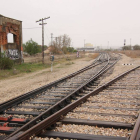 La línea férrea de la estación de El Montecillo continúa en desuso.-CITORES