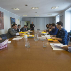 La reunión del patronato se celebró ayer en la sala de juntas del Teatro Principal.-RAÚL G. OCHOA