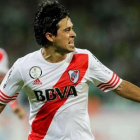 Leo Pisculichi con la camiseta del River Plate.-