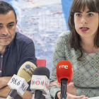 Juanjo Asensio, número dos de la lista de Imagina al Ayuntamiento de Burgos y Eugenia Sáez, candidata a la Alcaldía de la formación.-SANTI OTERO