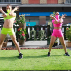 Actuación de danza urbana durante la celebración del Parking Day, enmarcado en la Semana de la Movilidad. RAÚL G. OCHOA
