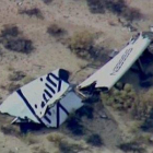 Restos de la aeronave accidentada en el desierto de Mojave, en California (EEUU).-Foto:   TWITTER / BBC