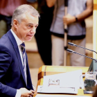 Urkullu, en el Parlamento vasco.-EFE / DAVID AGUILAR