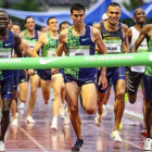 Jesús Gómez esprinta por la victoria en su última carrera disputada en el Meeting de Montreui-SOLENE DECOSTA