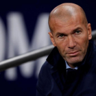 Zidane, durante el encuentro ante el Tottenham, en Wembley-REUTERS / JOHN SIBLEY