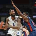 Earl Clark durante un encuentro de Euroliga contra el Kitolbet Baskonia.-EUROLEAGUE.NET