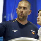 Fred Vergnoux, con Mireia Belmonte.-EFE / ANDREU DALMAU