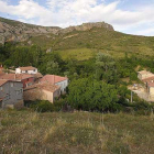 Vista general de los dos barrios de Silanes.-G. GONZÁLEZ