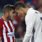 Koke y Cristiano Ronaldo, encarados en el derbi del pasado sábado.-EFE / CHEMA MOYA