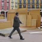 La colocación de casetas está aún en el aire ya que al poco interés que ha despertado la feria en el sector por los costes se une la polémica política.-RAÚL OCHOA