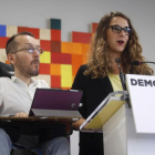El secretario de Organizacion de Podemos, Pablo Echenique, y la portavoz adjunta, Noelia Vera.-EL PERIÓDICO