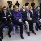 Los 17 acusados en el juicio del 'caso Nóos'.-EFE / BALLESTEROS