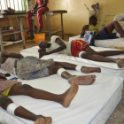 Heridos del último atentado de Boko Haram en la aldea de Maiduguri (Nigeria).-Foto: AP / JOSSY OLA